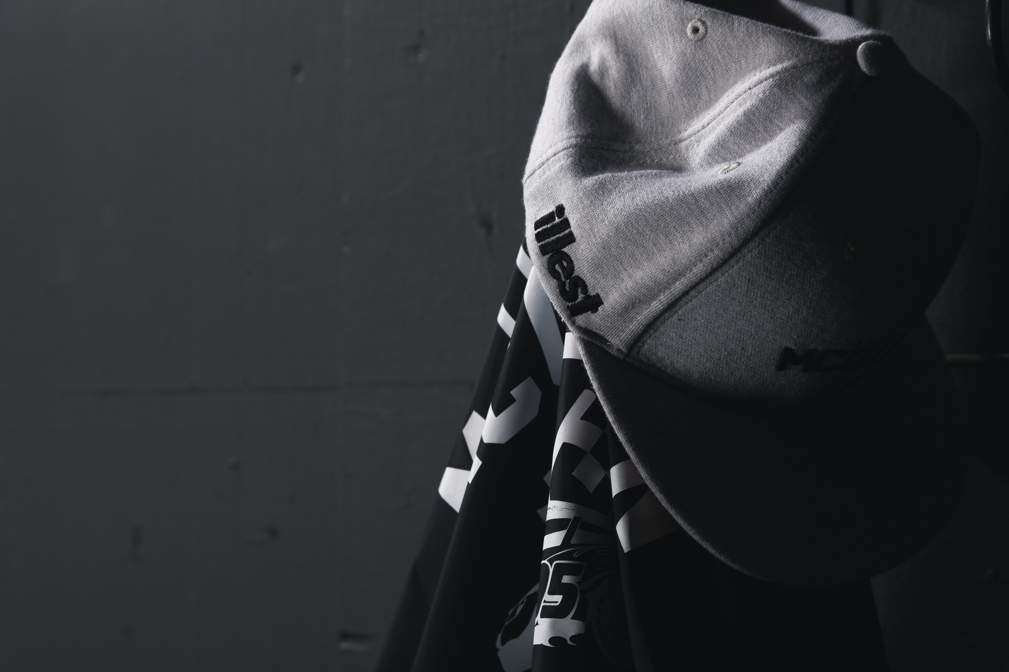 Illest Logo embroidery detail on Gray Lightning McQueen hat